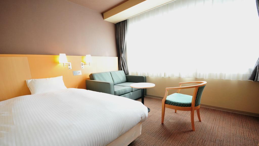 Hotel Premium Green Hills Сендай Екстер'єр фото
